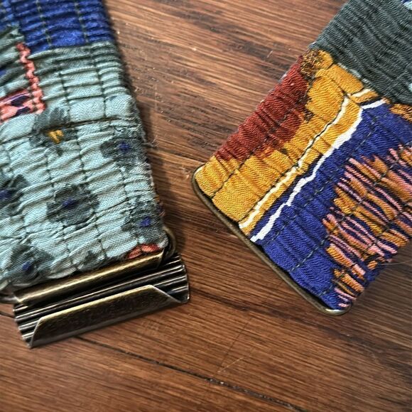 Vtg 80s/90s green, blue & gold layered statement belt with large brass buckle - Picture 5 of 7